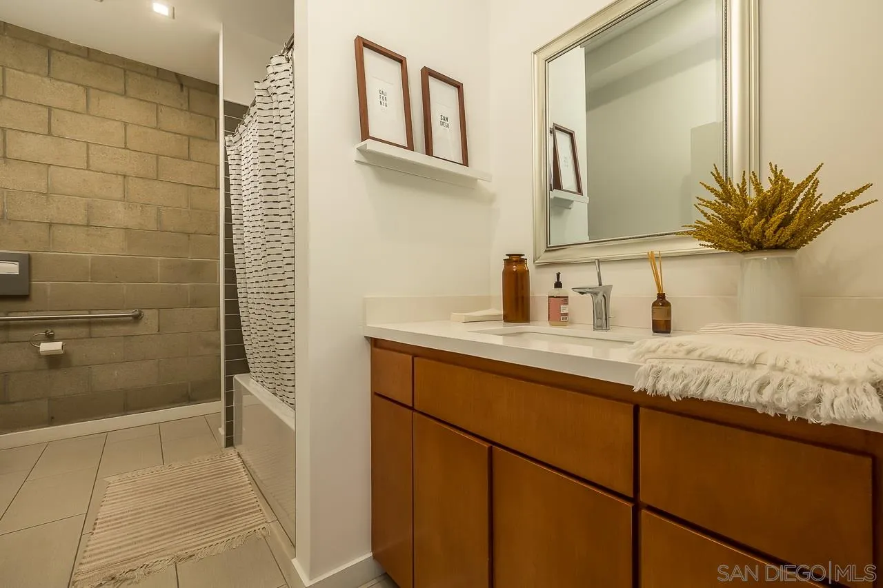 https://cdn.realtyfeed.com/cdn/127/210007147/e0a2f8b16566eb1bad8f9c59cf8850e4.webp