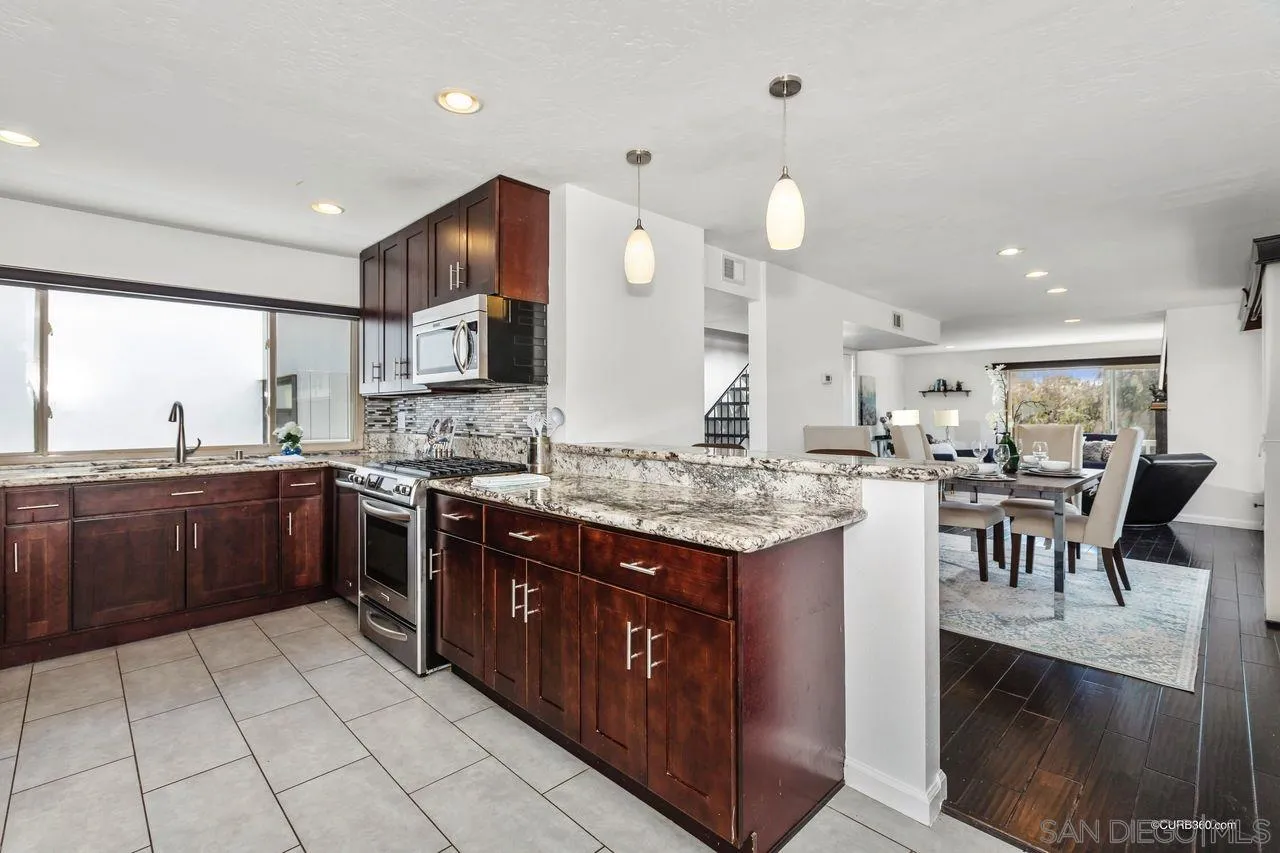 https://cdn.realtyfeed.com/cdn/127/210007177/3a420de6684dbae134a1d1c11a32d8f4.webp
