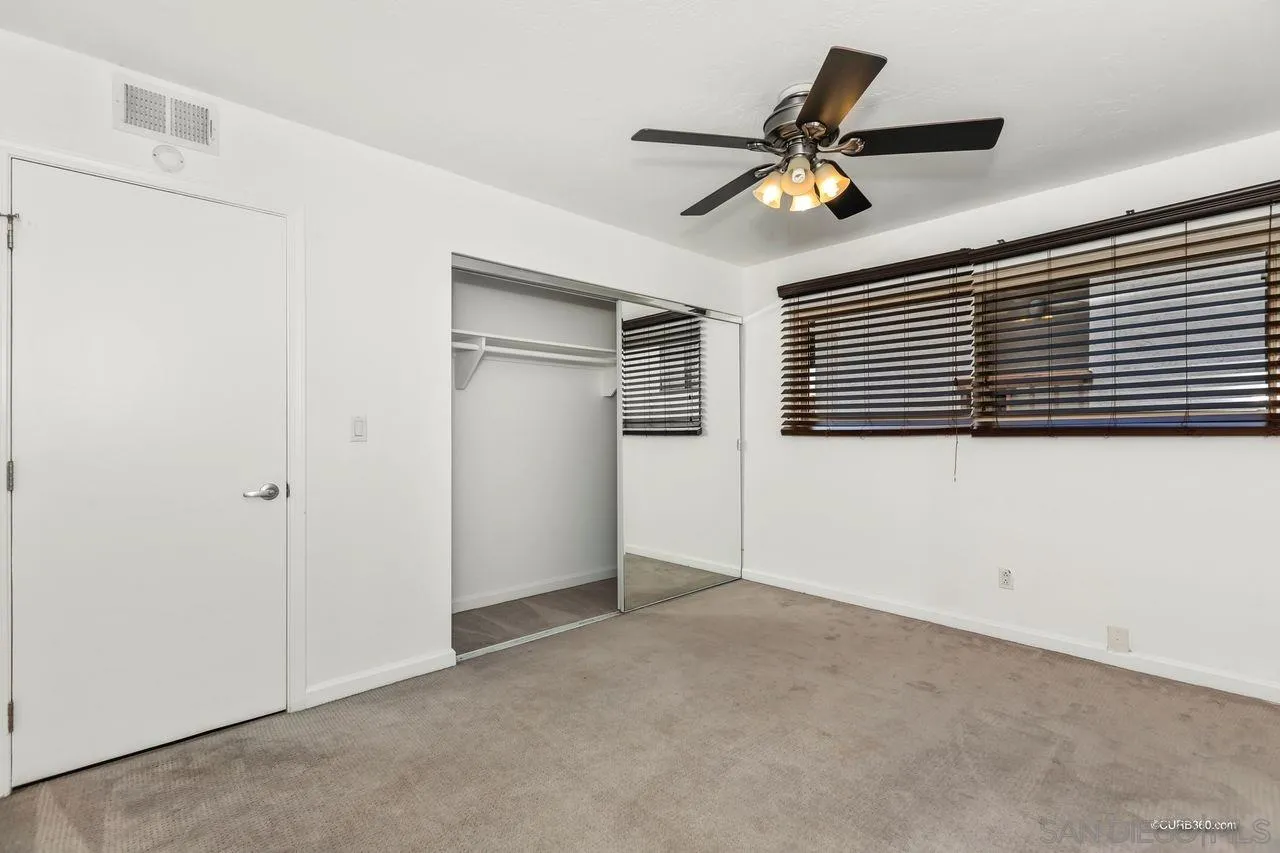 https://cdn.realtyfeed.com/cdn/127/210007177/bc98040d6b6ed4d547d0231080bf98c5.webp