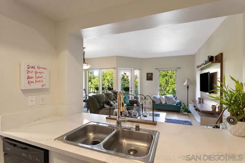 https://cdn.realtyfeed.com/cdn/127/210007306/d6585206d394b368eefc9896b1d82389.webp