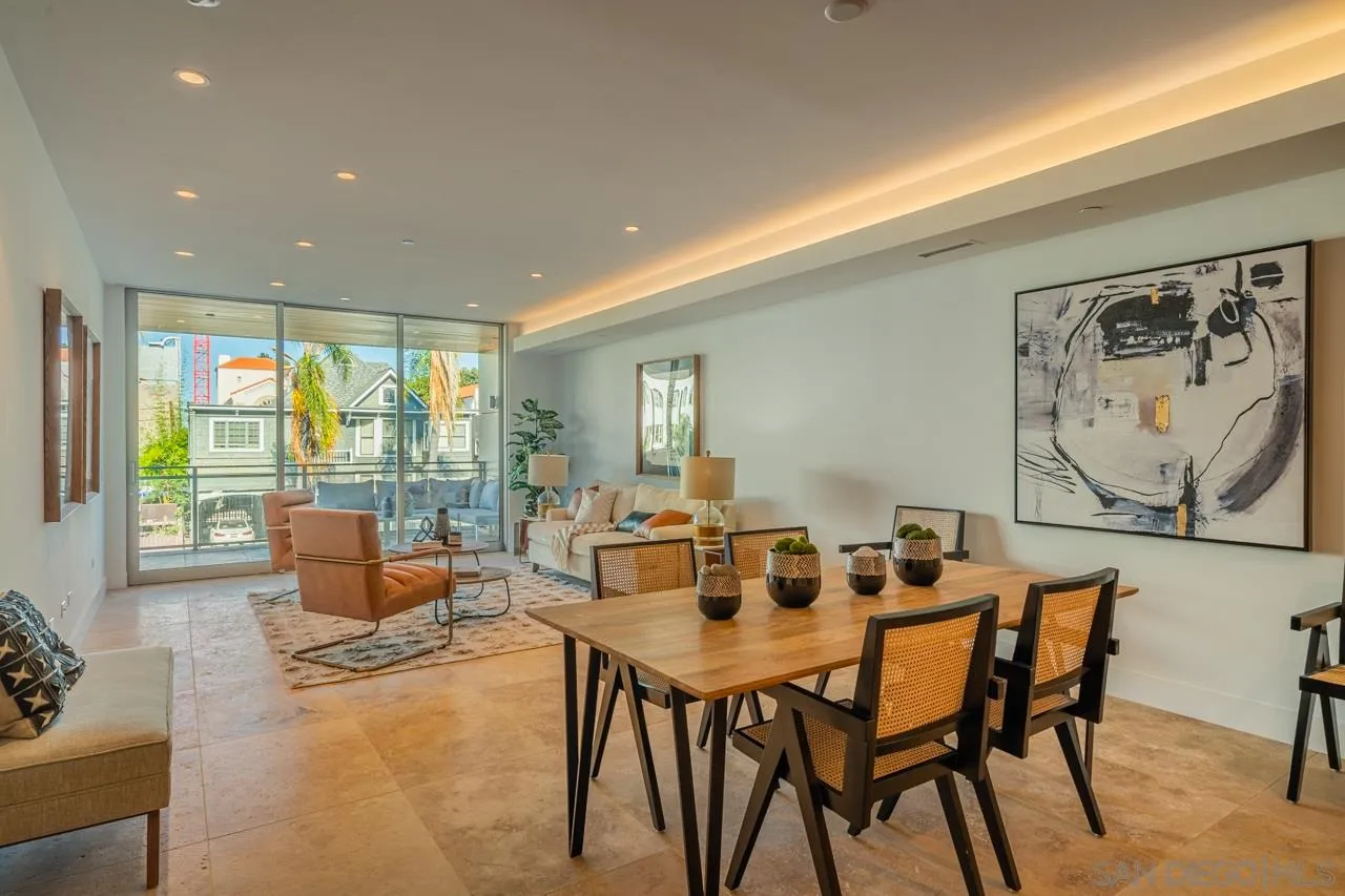 https://cdn.realtyfeed.com/cdn/127/210007352/774c4fa7ce4592fafbe36f825a43f920.webp
