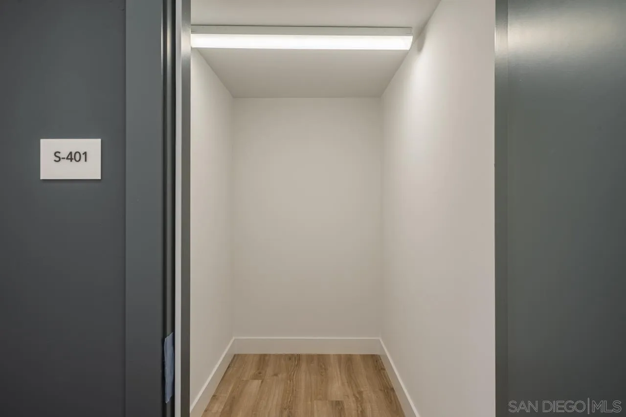 https://cdn.realtyfeed.com/cdn/127/210007352/d2e0d7ef07ccb0ee5b018d9554edf6ec.webp
