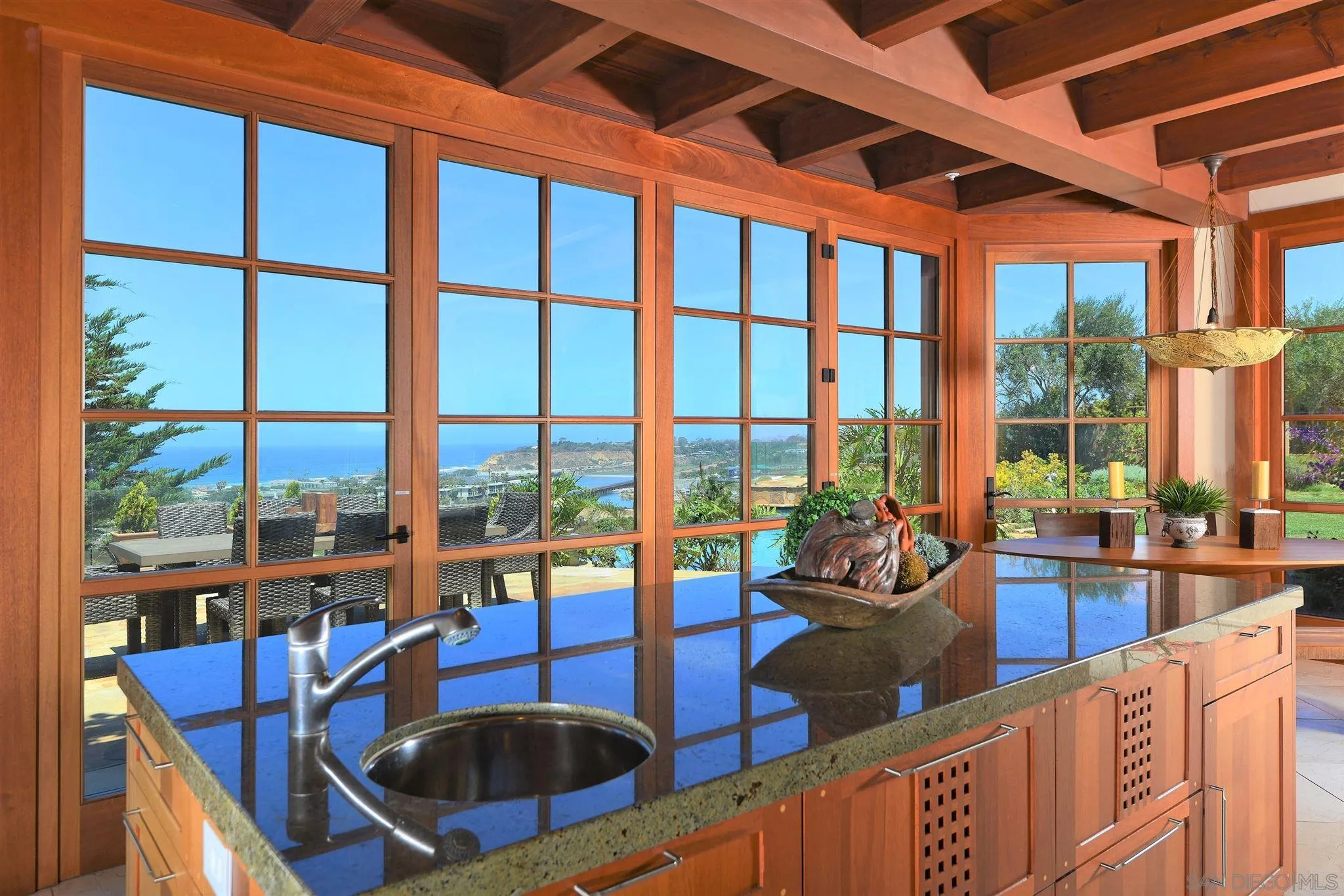https://cdn.realtyfeed.com/cdn/127/210007445/4e30d656226a302598c804da22ae2311.webp