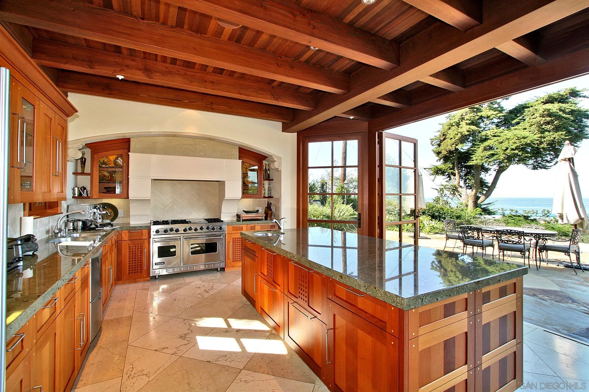 https://cdn.realtyfeed.com/cdn/127/210007445/c46fac33febe718085ece6ca2c10b1b0.webp