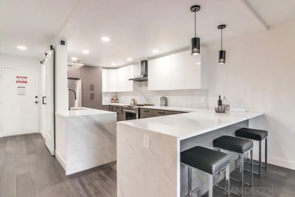 https://cdn.realtyfeed.com/cdn/127/210007691/25de8f0349ab025af9215a6c442db064.webp