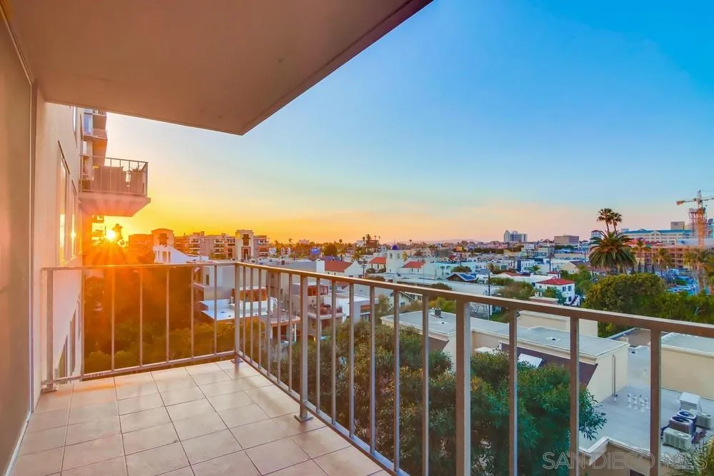 https://cdn.realtyfeed.com/cdn/127/210007691/3b78cd63822b92a8a83ea61bd3ca0f55.webp