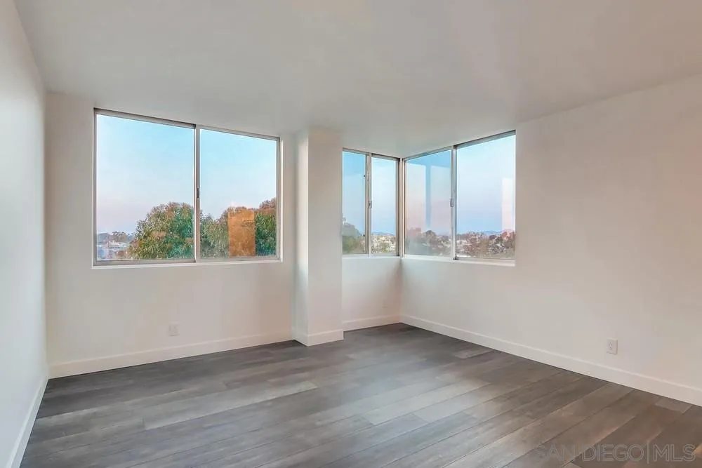 https://cdn.realtyfeed.com/cdn/127/210007691/546cb58aa73d39808d0f025c3632d791.webp