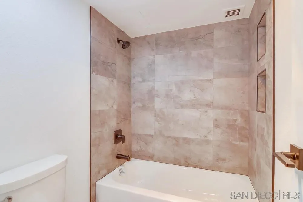 https://cdn.realtyfeed.com/cdn/127/210007691/67447cbaca662787472f5ba071a56d13.webp