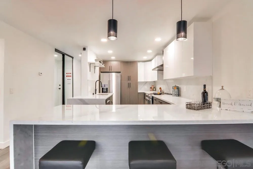 https://cdn.realtyfeed.com/cdn/127/210007691/8606d1277f6dcb9d88799ce1098ceed5.webp