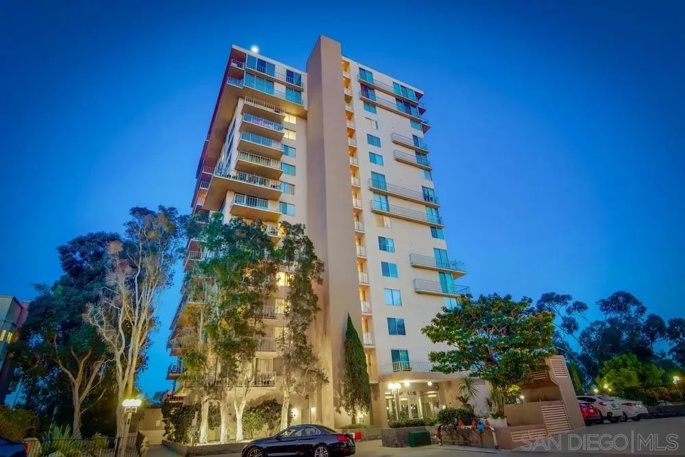 https://cdn.realtyfeed.com/cdn/127/210007691/ee8585c1a3b7a73f0677e9c91b481b2a.webp