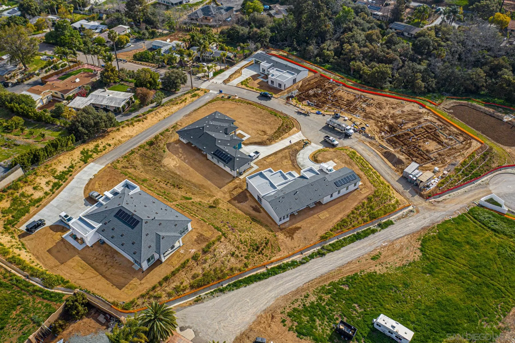 https://cdn.realtyfeed.com/cdn/127/210007876/eca5208f03ff01c857b9f3a34e43eae9.webp