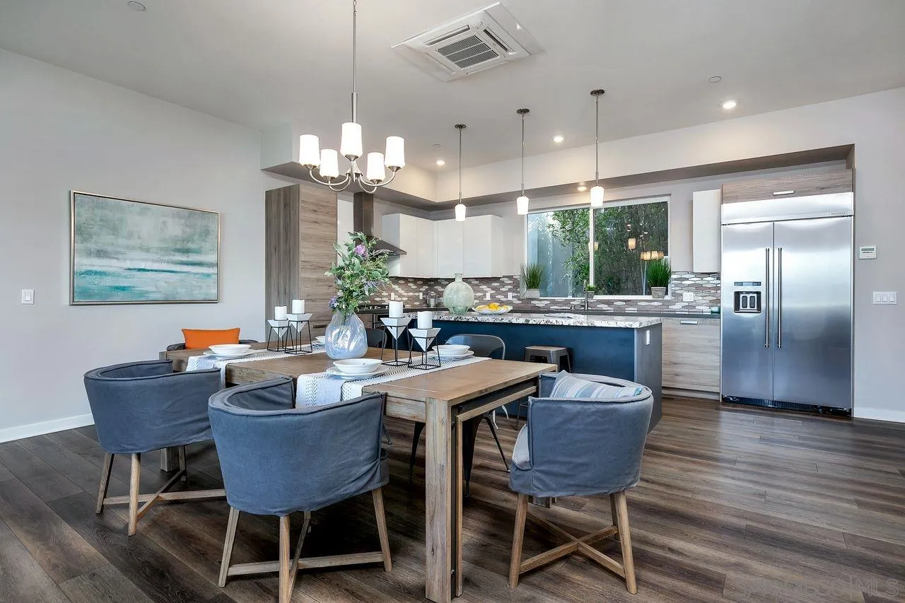 https://cdn.realtyfeed.com/cdn/127/210007958/8c31831323acc5856aac3ef75ba177af.webp