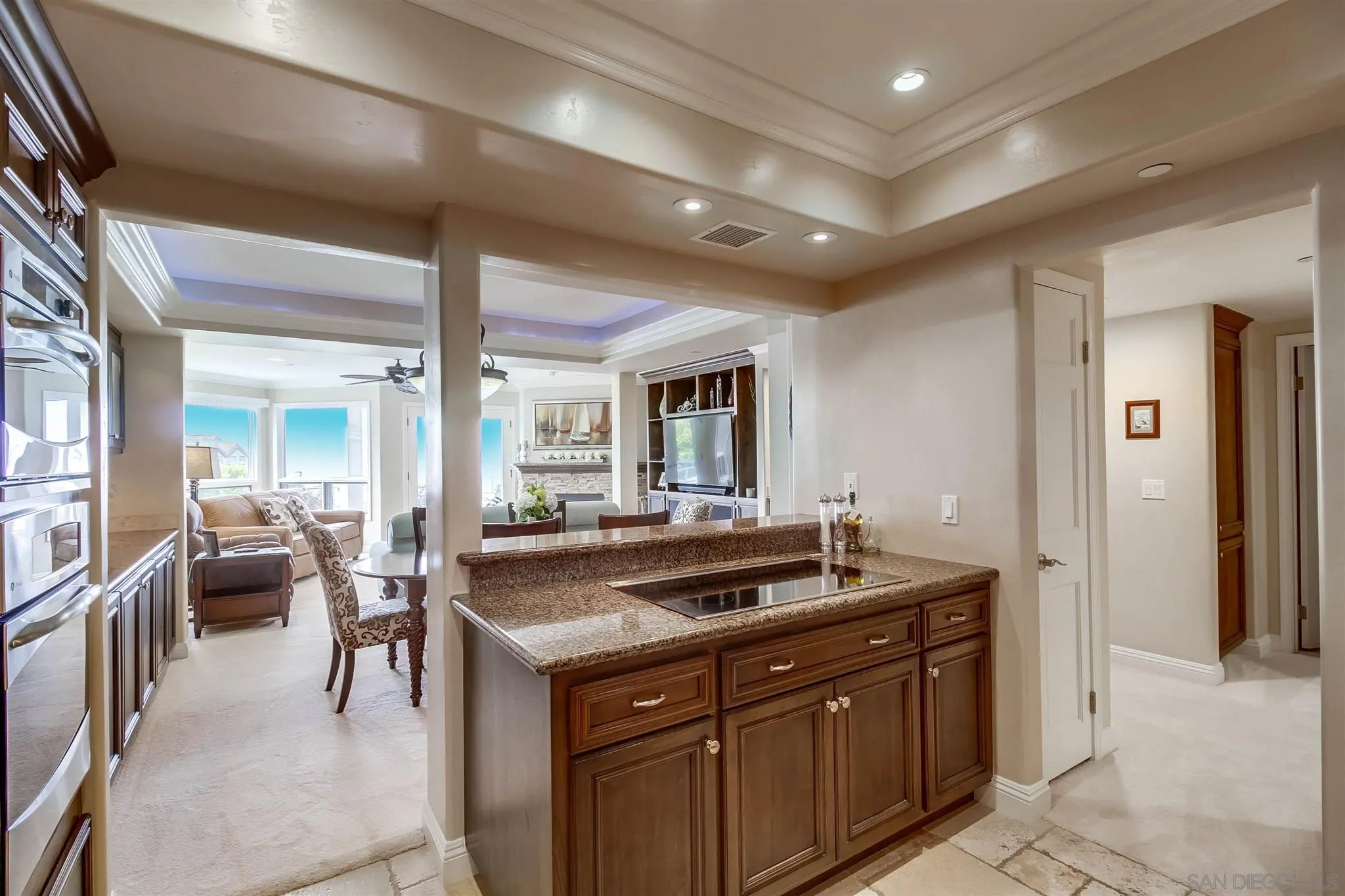 https://cdn.realtyfeed.com/cdn/127/210008200/cb4a03afbc9dc7ff198356fc5e1a81ea.webp