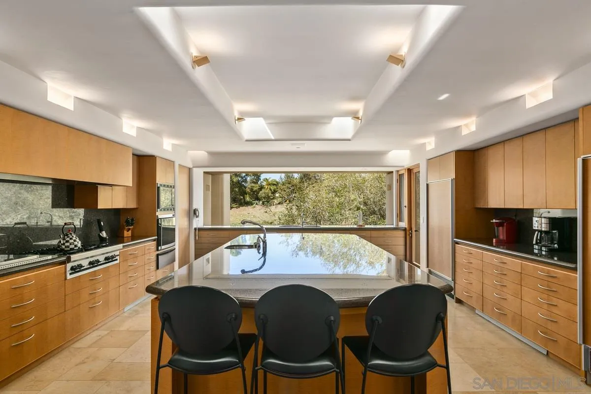 https://cdn.realtyfeed.com/cdn/127/210008341/31ac0fdda7e0bc787ed33c4e08f4cdf5.webp