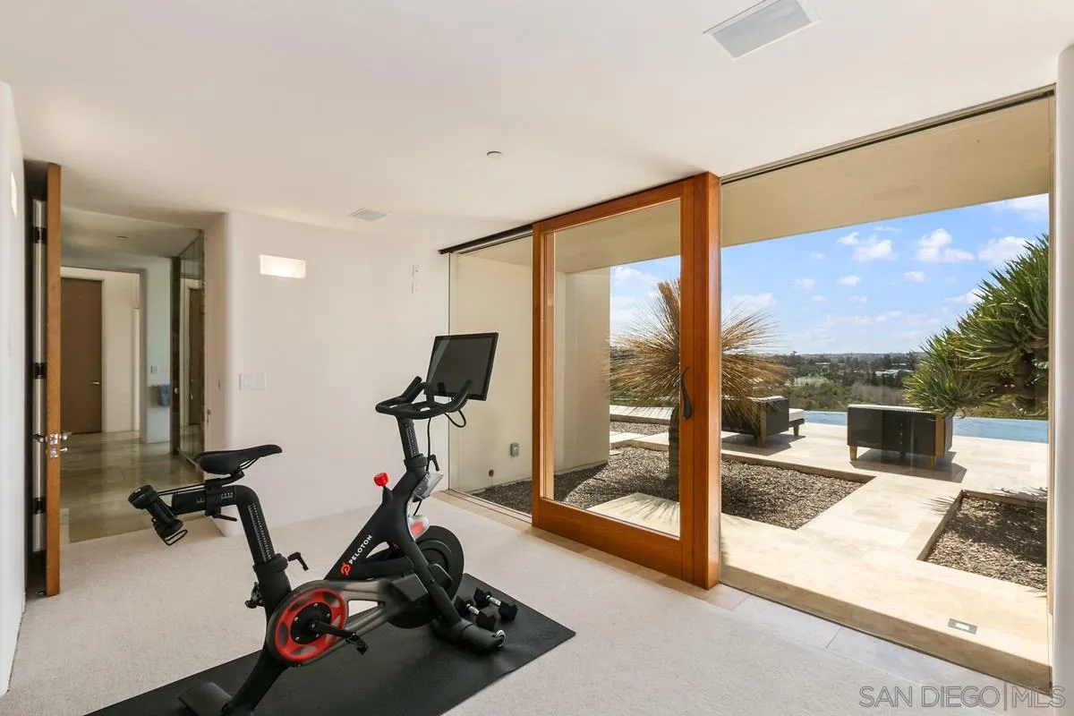 https://cdn.realtyfeed.com/cdn/127/210008341/521dc4def7880b5a501a3a0b05c83cd7.webp