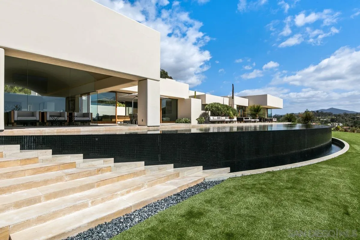 https://cdn.realtyfeed.com/cdn/127/210008341/5c97d066e3b2f52a51f9bb9b1516c25a.webp