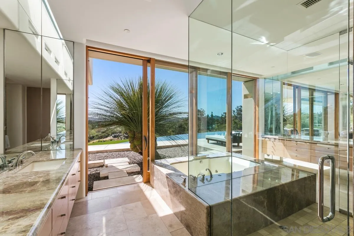 https://cdn.realtyfeed.com/cdn/127/210008341/9369b56fa732c94920ed89009f72bc03.webp