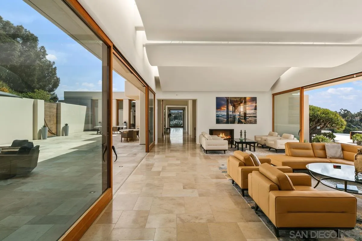 https://cdn.realtyfeed.com/cdn/127/210008341/be038bd8374105b4fc6c4aa0ce65f424.webp