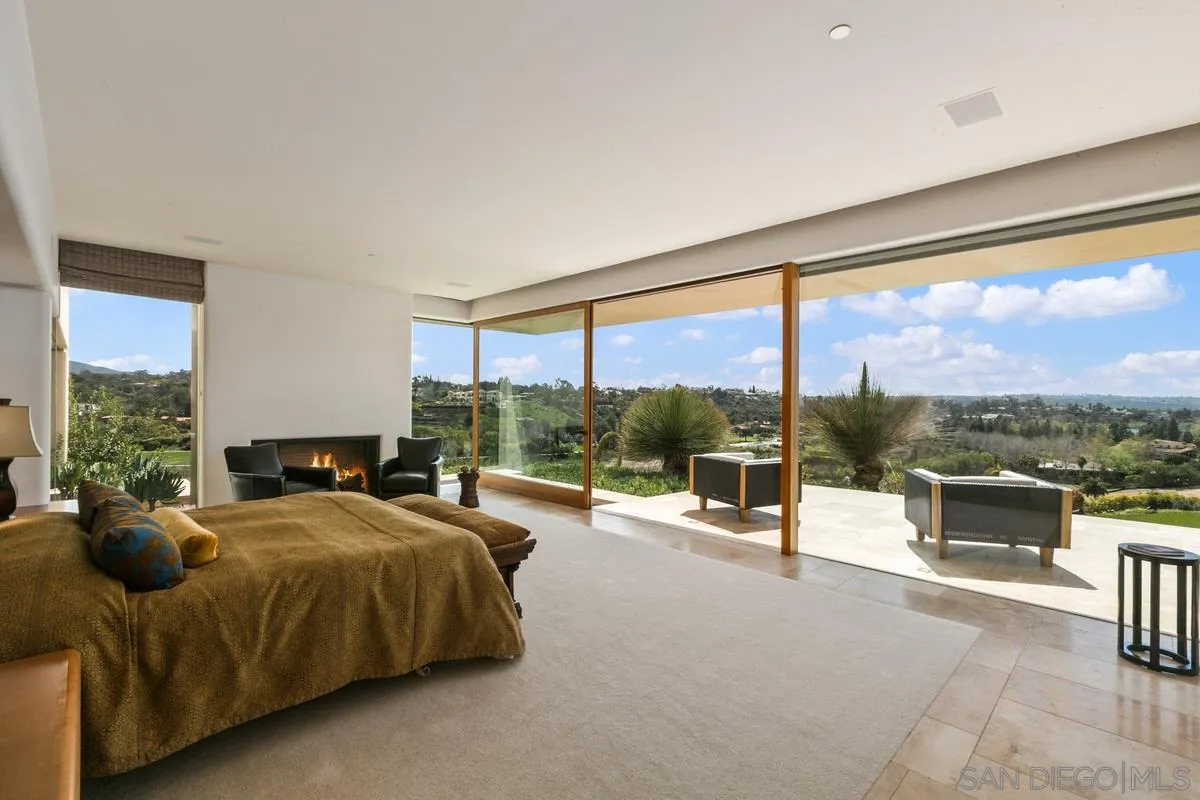 https://cdn.realtyfeed.com/cdn/127/210008341/cc7f25d8cc55eb68851fca1aedea26c2.webp