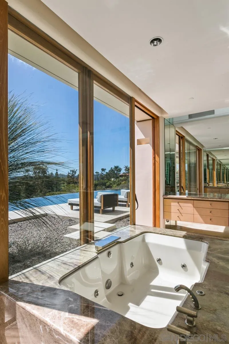https://cdn.realtyfeed.com/cdn/127/210008341/fab7db709208b587dfc201cf62b611dd.webp