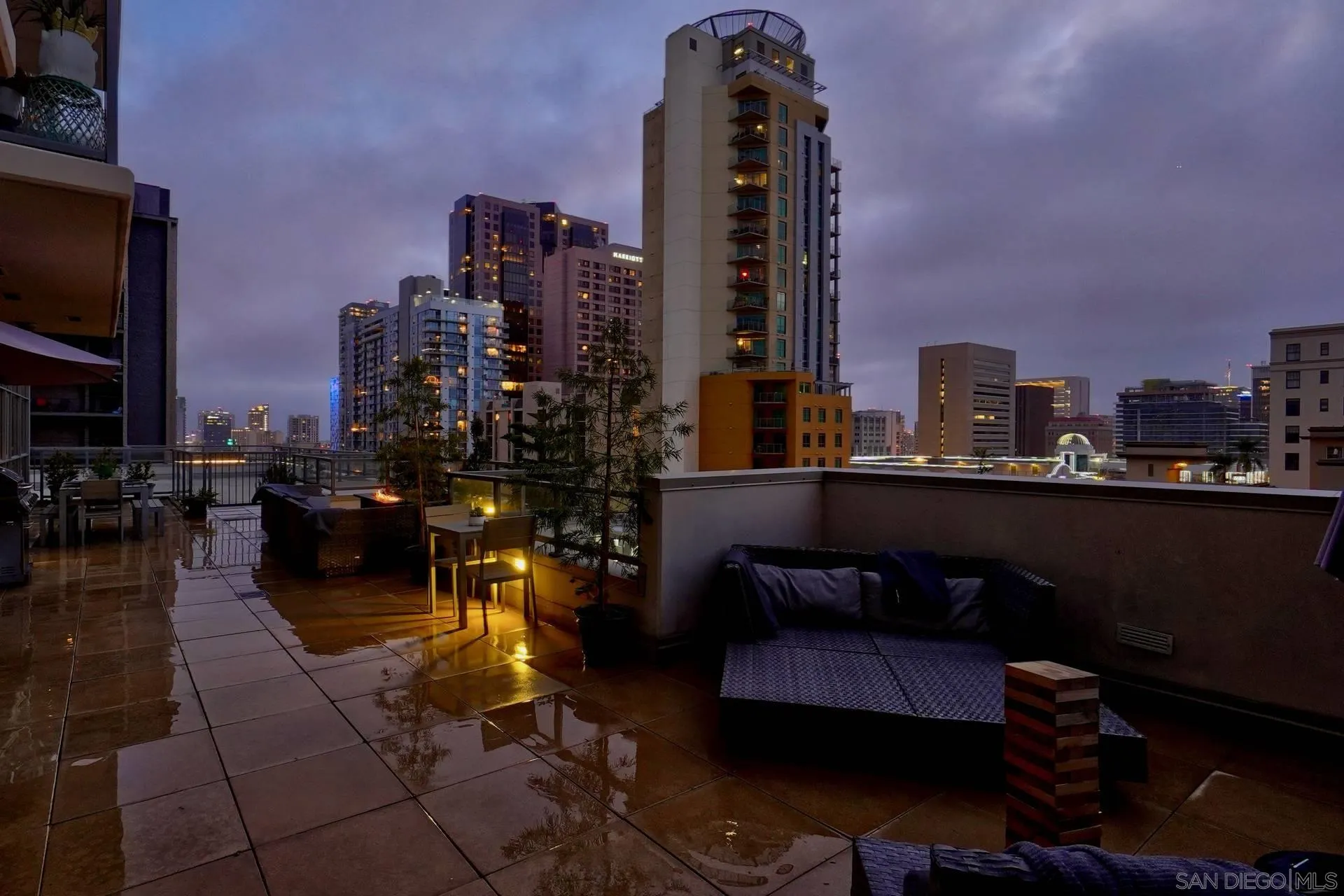 https://cdn.realtyfeed.com/cdn/127/210008370/43fdbd915ca9db2a62d5e6d1802e4295.webp