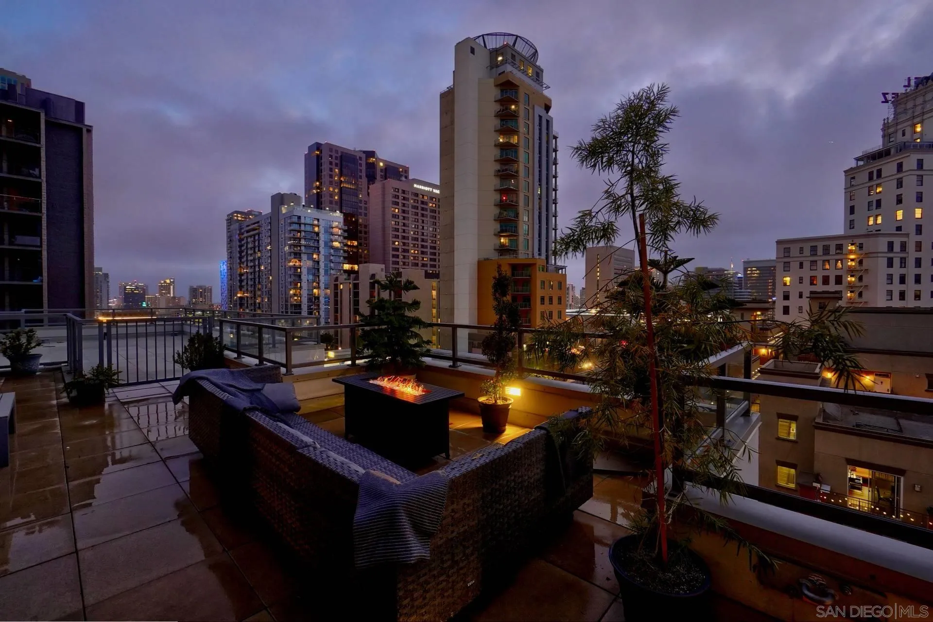 https://cdn.realtyfeed.com/cdn/127/210008370/980fe62d65e3dac552199e0302890655.webp