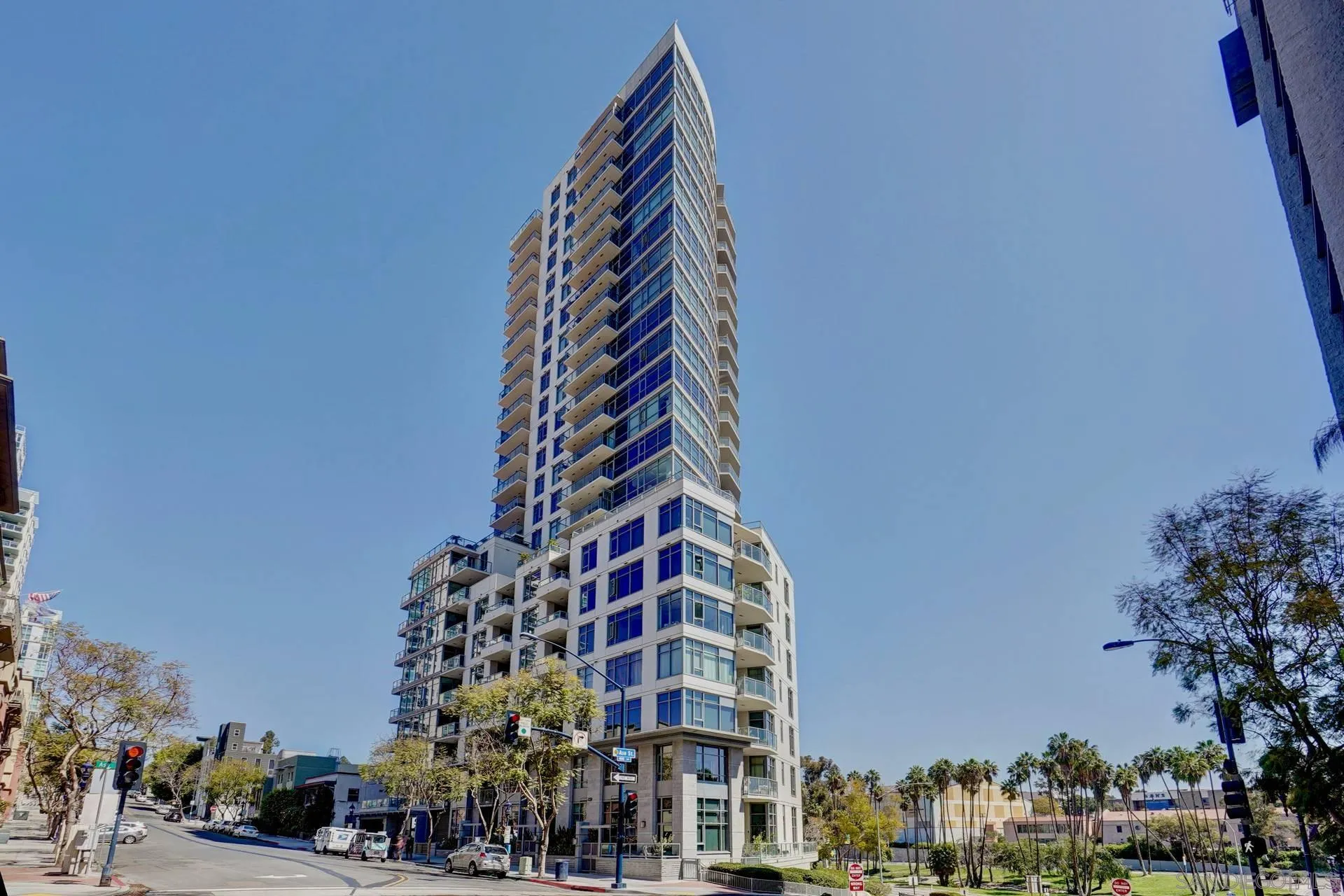 https://cdn.realtyfeed.com/cdn/127/210008370/b229c364079faf0a9b17fc1e0c1b3b79.webp