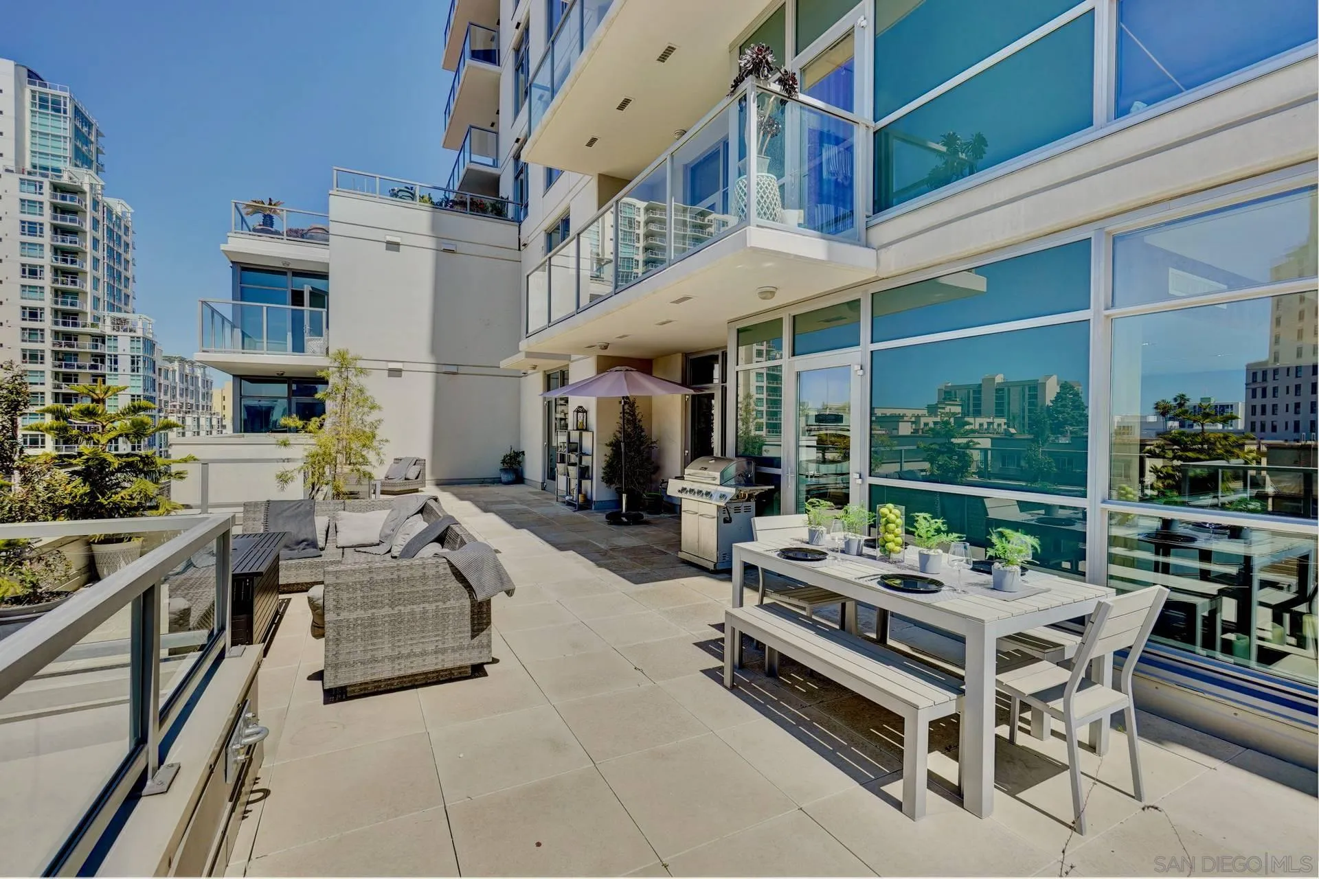 https://cdn.realtyfeed.com/cdn/127/210008370/d3892c1cf7e528e0ca20612bd34169d6.webp