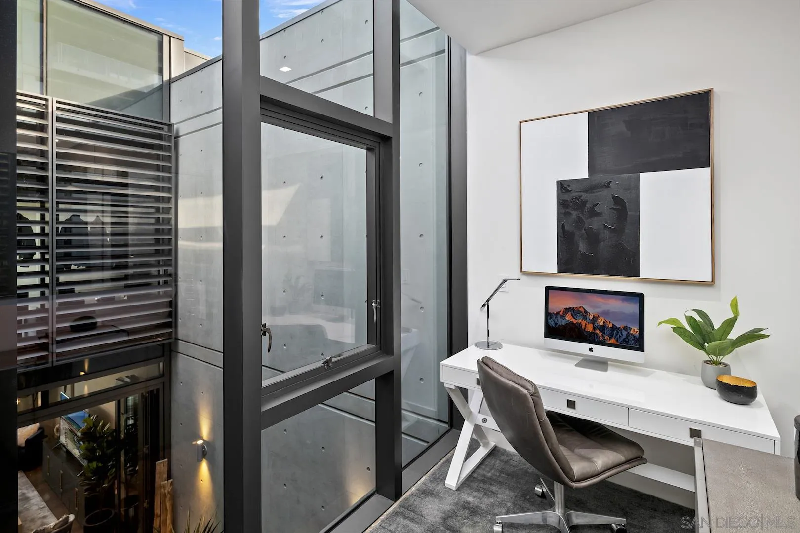 https://cdn.realtyfeed.com/cdn/127/210008399/12cad11e88c8496efe9aec98ab4da436.webp