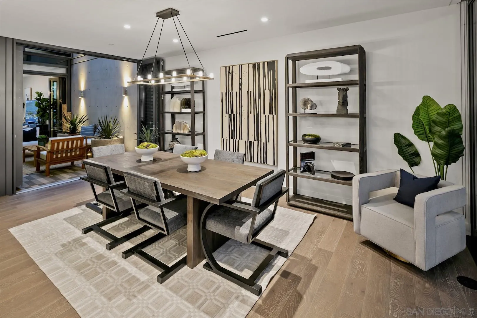 https://cdn.realtyfeed.com/cdn/127/210008399/be5e4124f93c977d4f7c6d88b86e3e49.webp