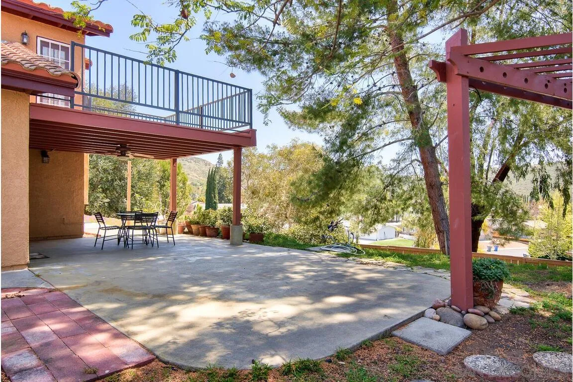 https://cdn.realtyfeed.com/cdn/127/210008413/1355c56abe907c9211e7ea5809050fbd.webp