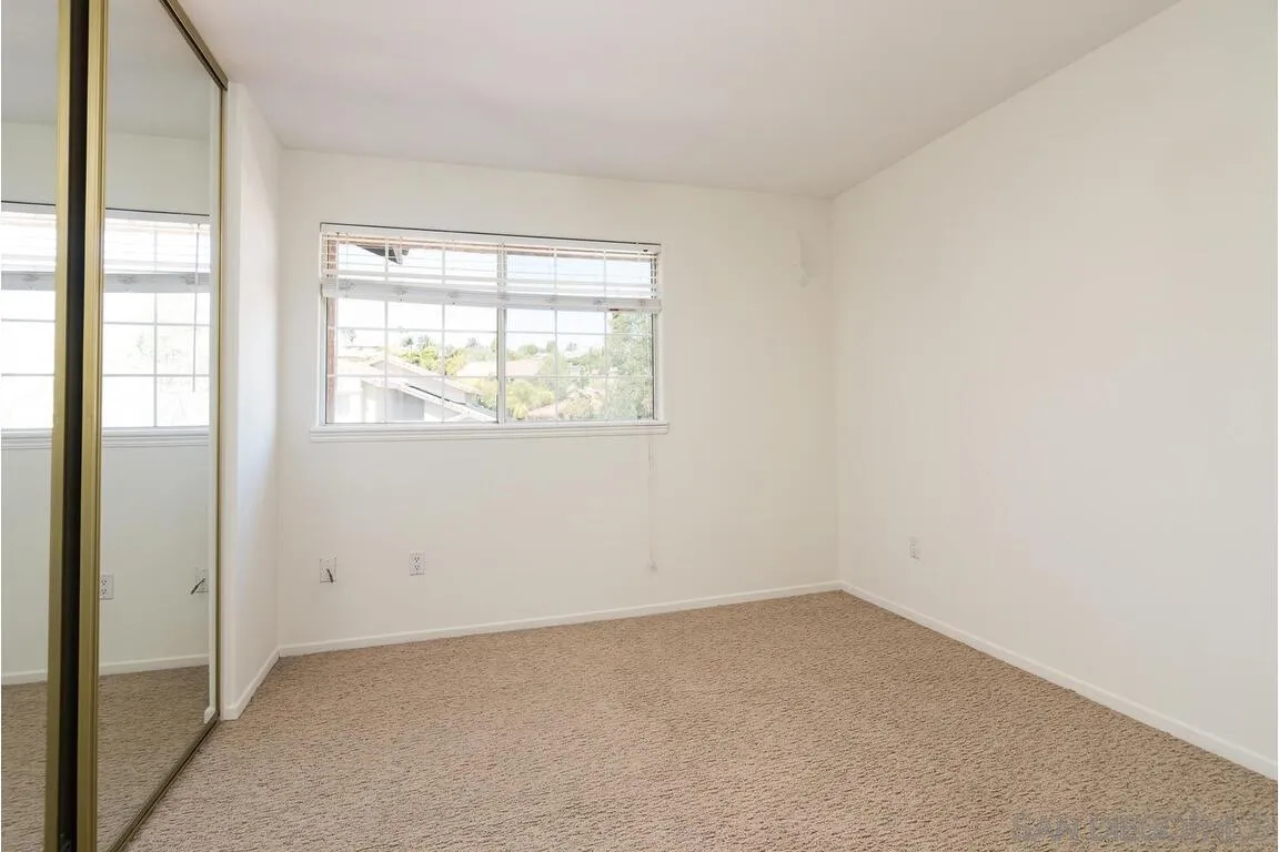https://cdn.realtyfeed.com/cdn/127/210008413/48f6b7fc5a2353c36d5921dadeba29e4.webp