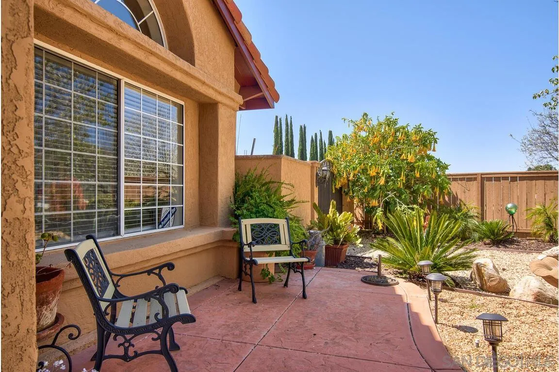 https://cdn.realtyfeed.com/cdn/127/210008413/a1c98135b48caba83b8b6e691b5ed4c9.webp