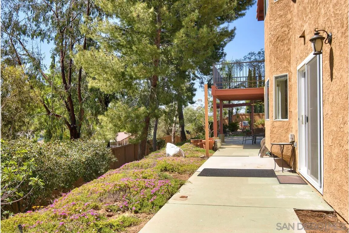 https://cdn.realtyfeed.com/cdn/127/210008413/cc5a4e29a6bc6db6d5af49c7939558ce.webp