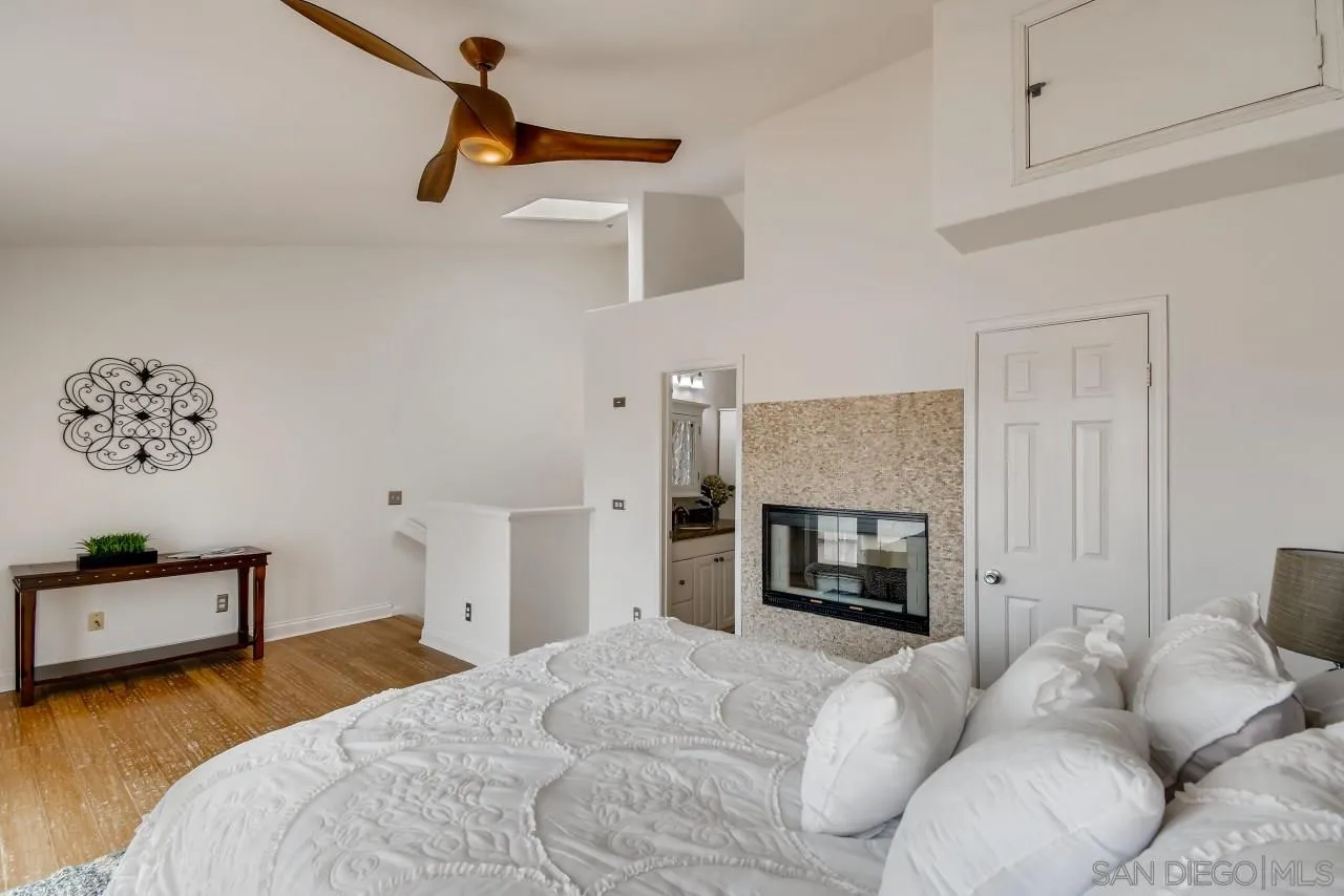 https://cdn.realtyfeed.com/cdn/127/210010242/4d19dd28797d0801d49e81421ac040e0.webp