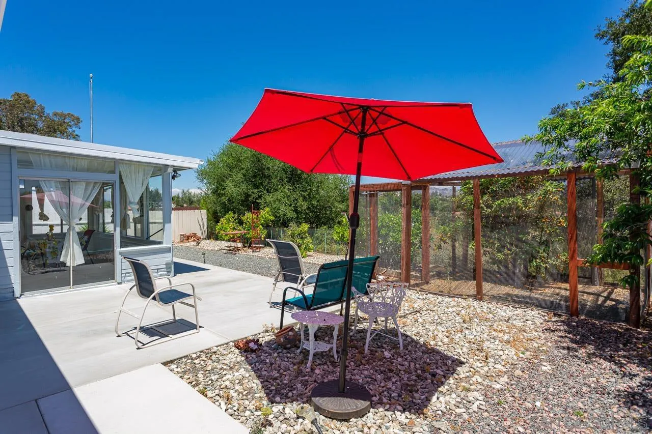 https://cdn.realtyfeed.com/cdn/127/210010749/04f392fd02b6d947f68713339ba0ad79.webp