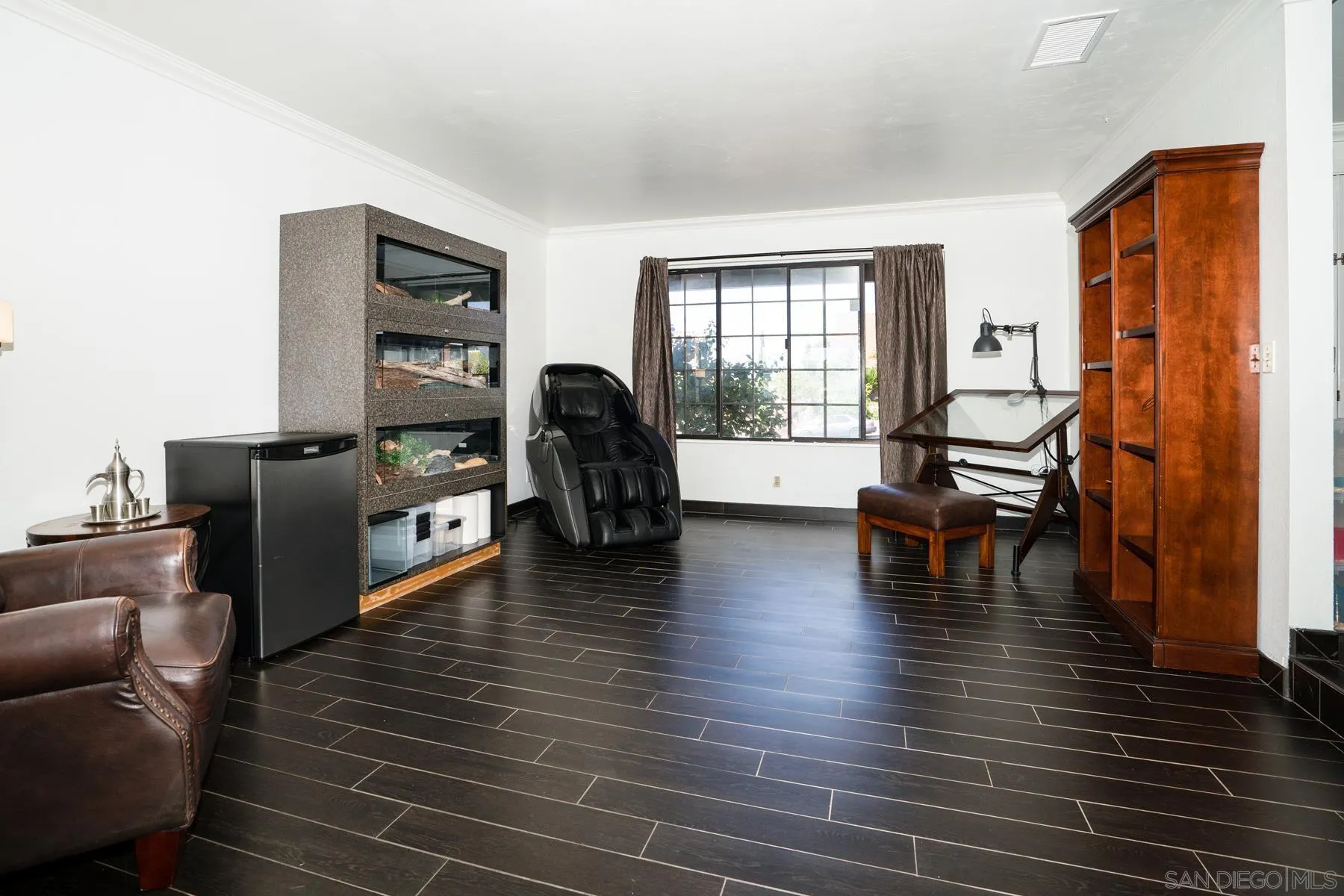 https://cdn.realtyfeed.com/cdn/127/210015350/a82d6ddd47657bc9f197c87664e7d434.webp