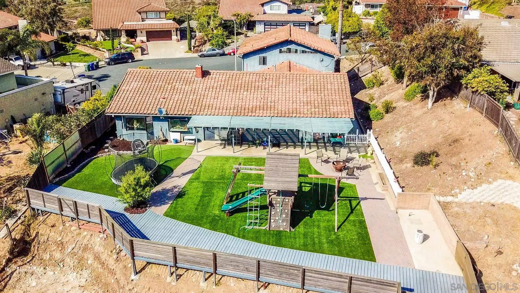 https://cdn.realtyfeed.com/cdn/127/210015350/cf45af7f766ad22cc282e8cbddee0348.webp