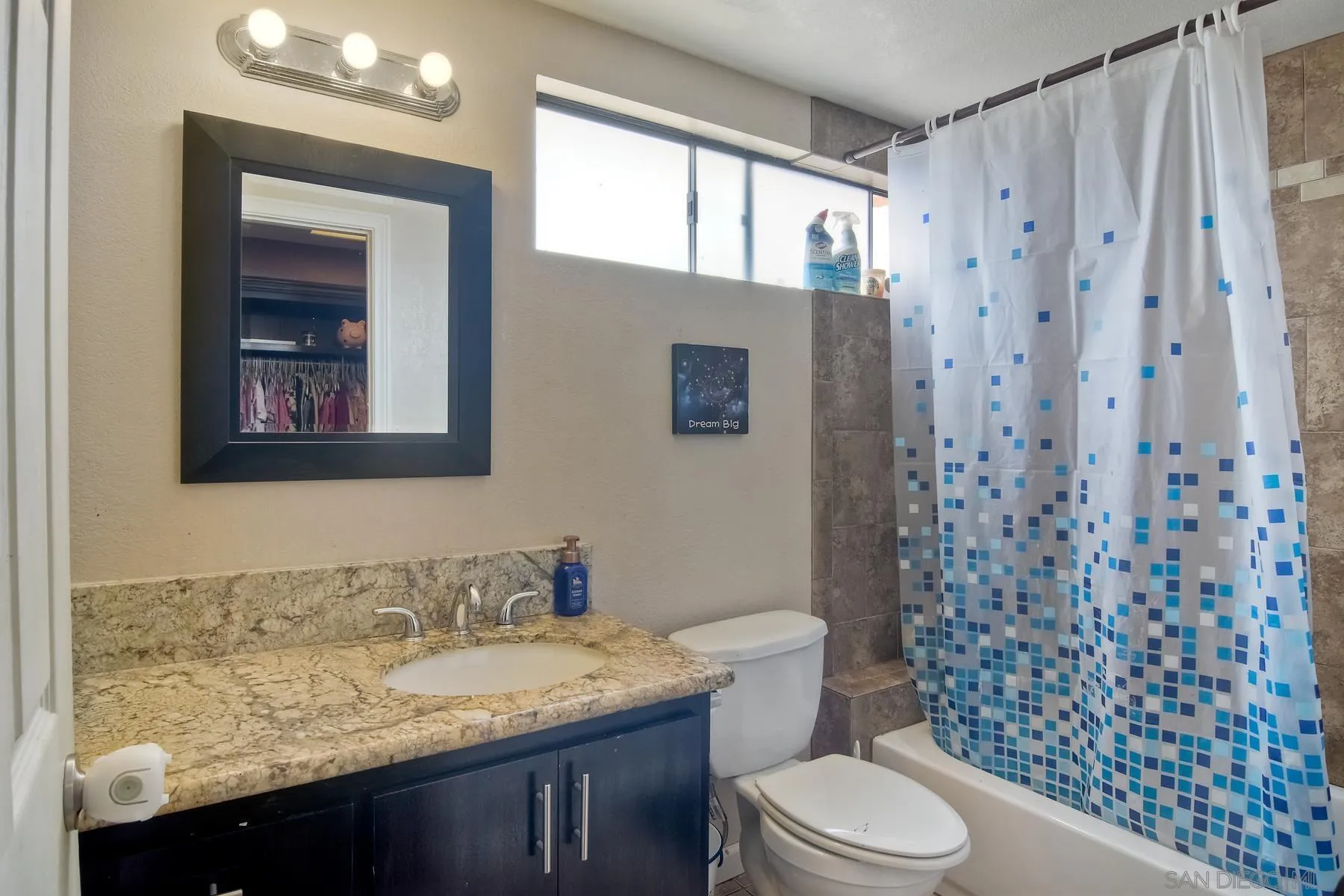 https://cdn.realtyfeed.com/cdn/127/210016699/7e141ab271b3858b7b3920203a02e37e.webp
