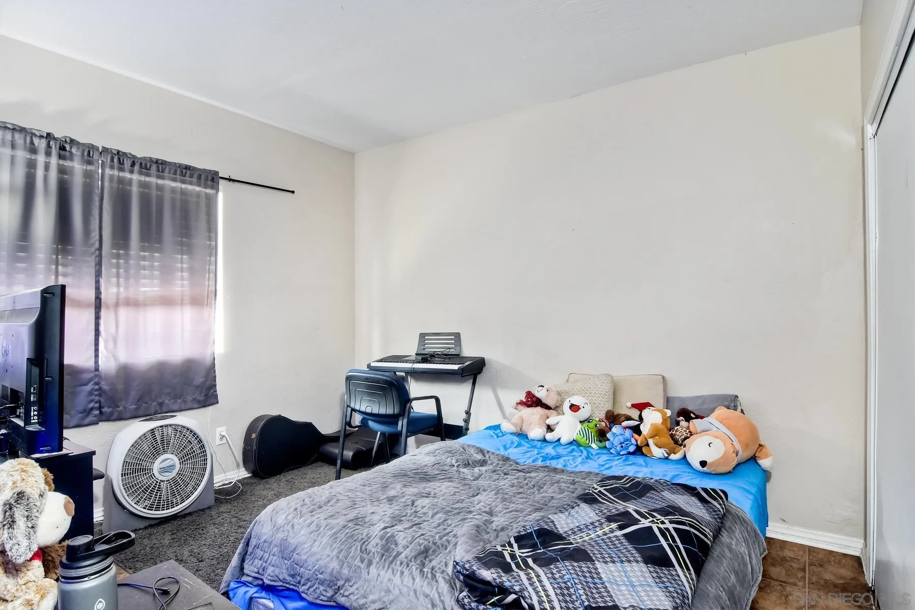 https://cdn.realtyfeed.com/cdn/127/210016699/981d520f07fa1eaa8d3bf4f7347b8be0.webp
