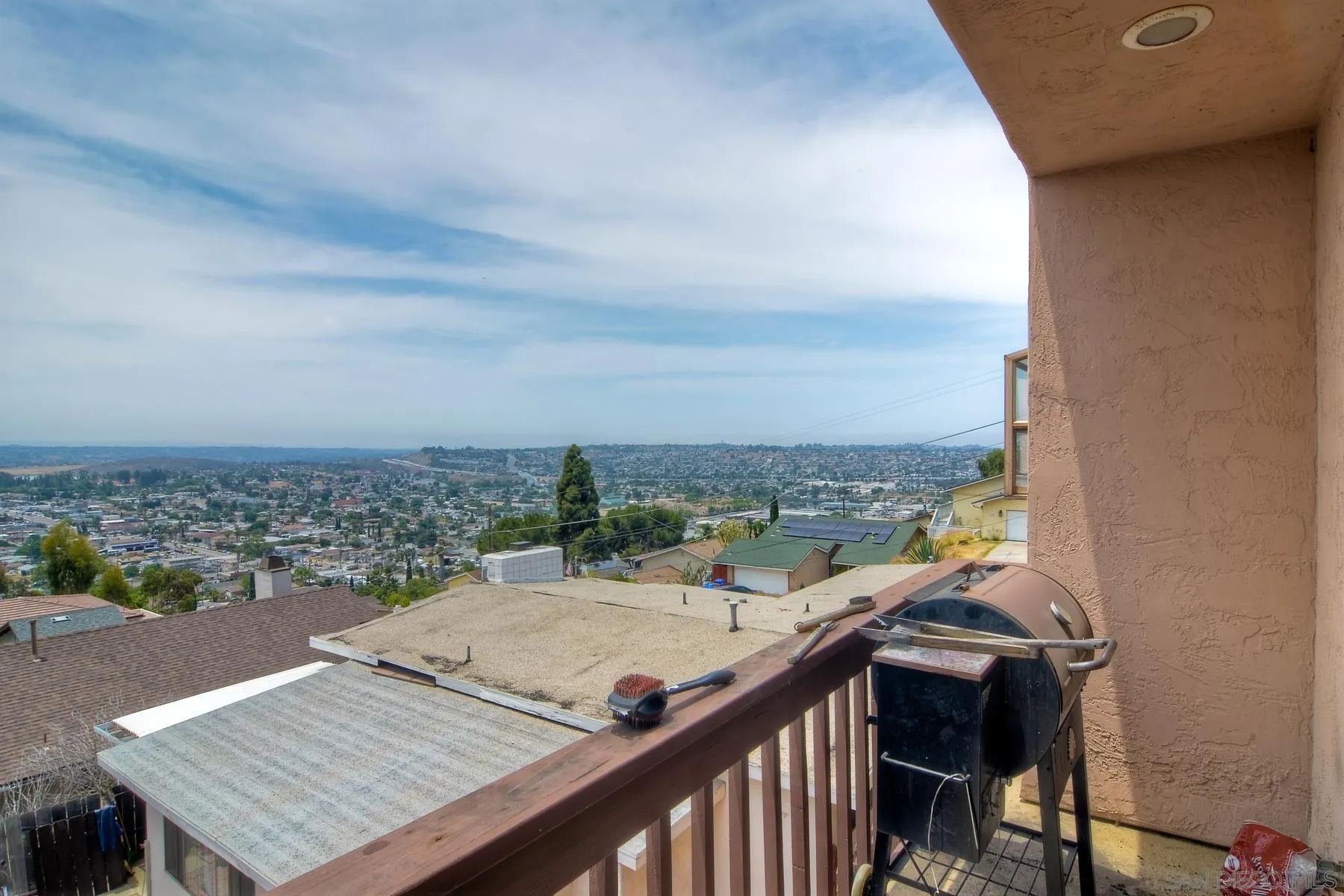 https://cdn.realtyfeed.com/cdn/127/210016699/ecd872ea0b9cf12dd2abe7bda5361fab.webp