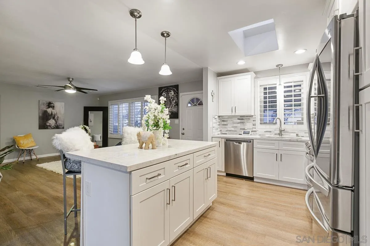https://cdn.realtyfeed.com/cdn/127/210017616/6525839416823811d01b995df03104ac.webp