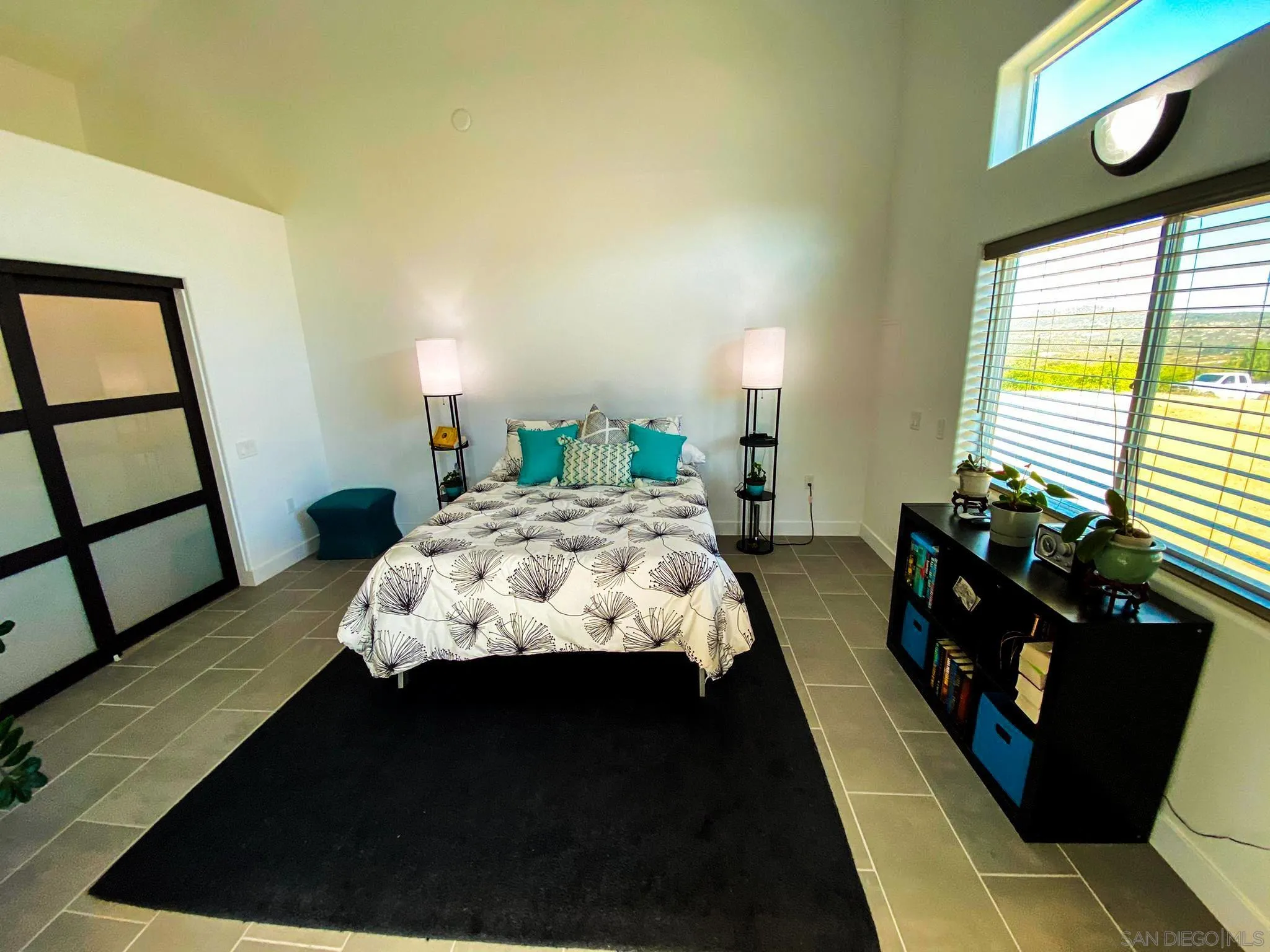 https://cdn.realtyfeed.com/cdn/127/210017742/128808b7b307f771afce4d5e5dfdd030.webp