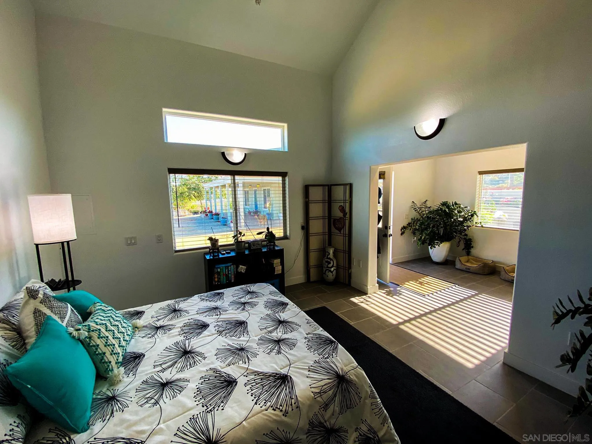 https://cdn.realtyfeed.com/cdn/127/210017742/7e373d764e72d9f0e065f116763974e6.webp