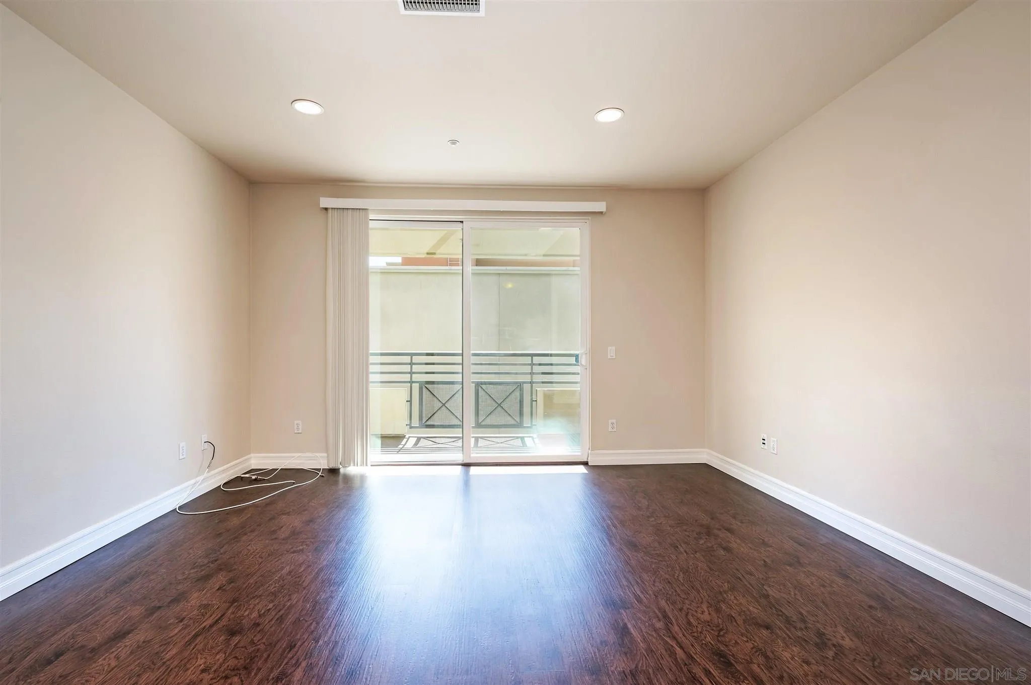 https://cdn.realtyfeed.com/cdn/127/210017836/5dc65930f8488a2acd3a4c42c0993cf3.webp