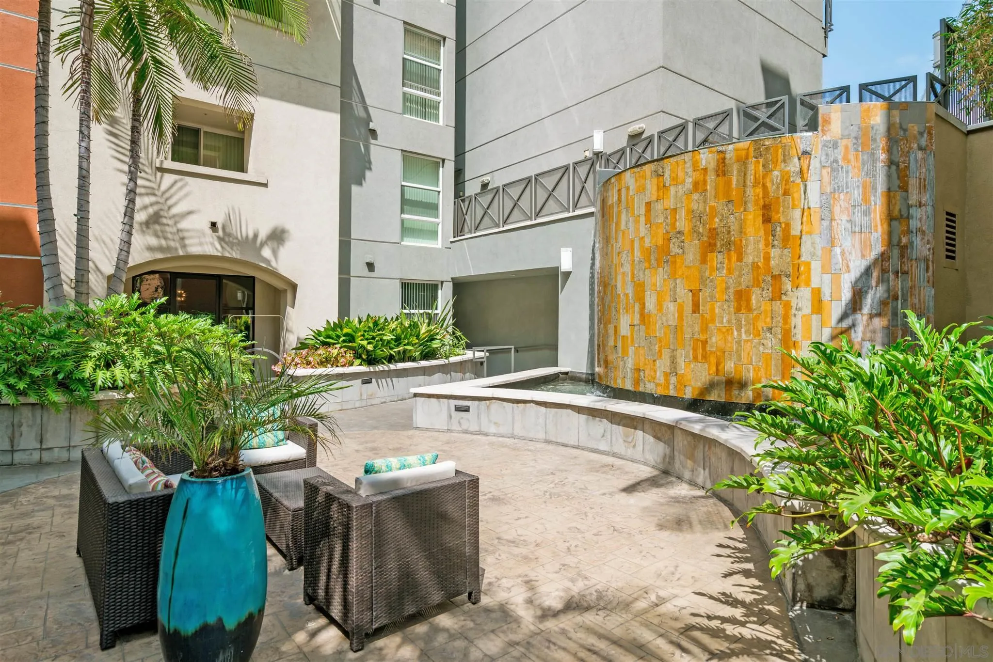 https://cdn.realtyfeed.com/cdn/127/210017836/85f0f350ae405bf7e68bf18c8c1582e7.webp