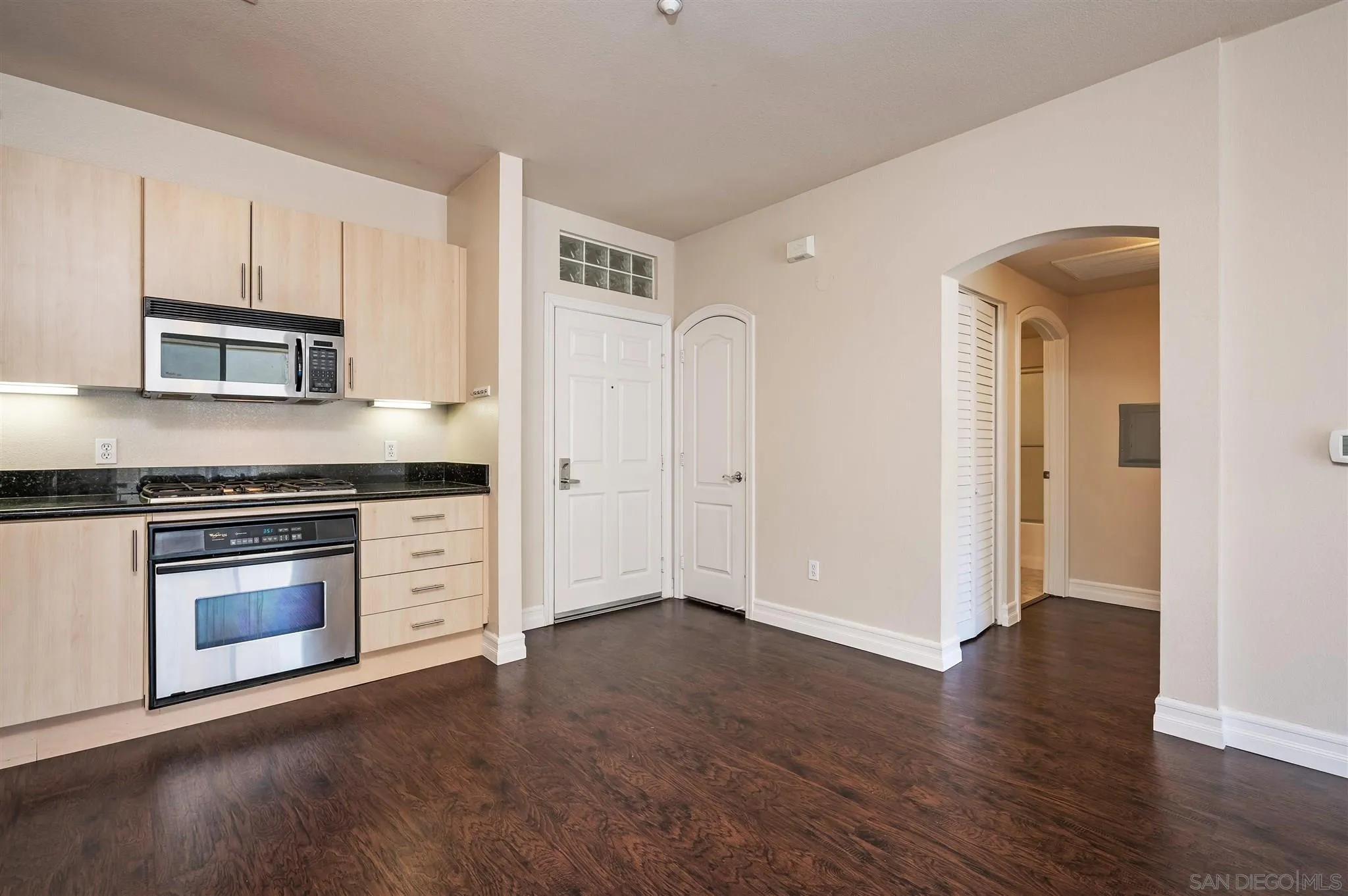 https://cdn.realtyfeed.com/cdn/127/210017836/a3a381f7e6da84b8637ca9ad536d4b15.webp