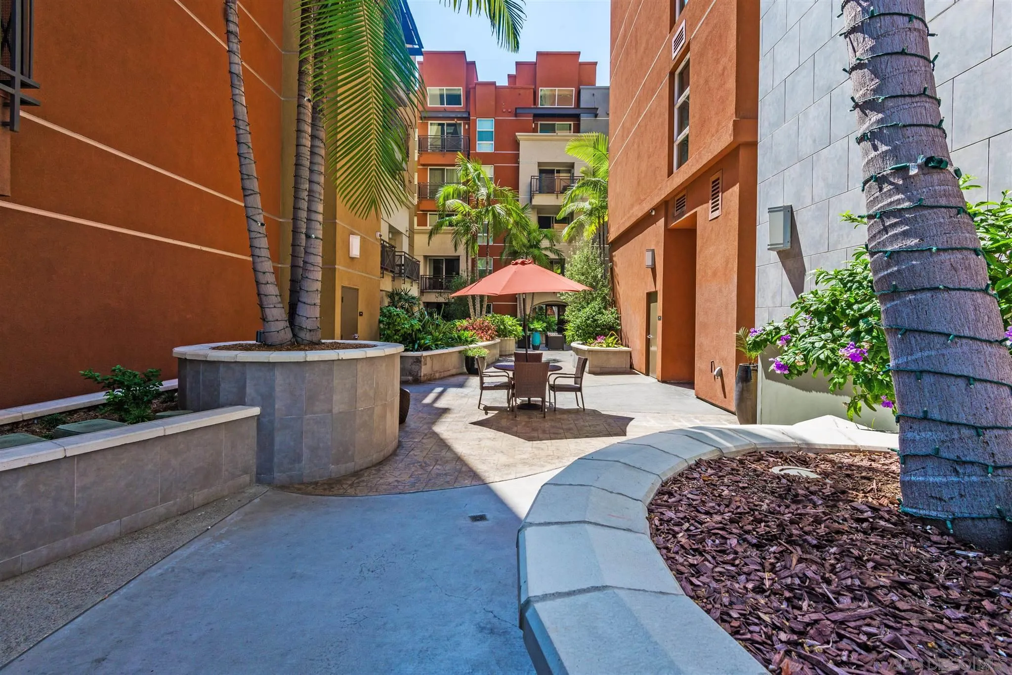 https://cdn.realtyfeed.com/cdn/127/210017836/b22502bc4bc89b5cda8f7a6ab82df60c.webp
