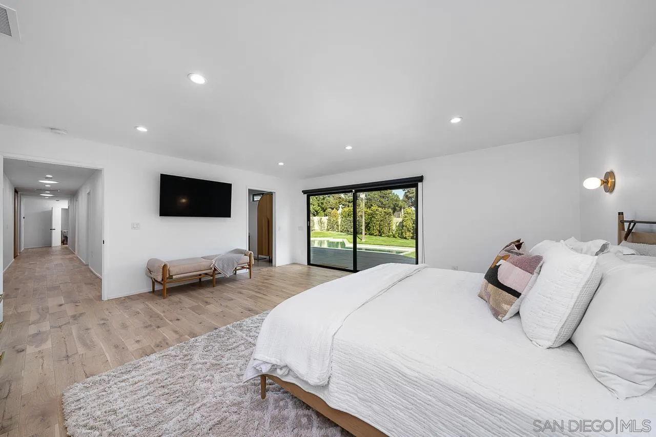 https://cdn.realtyfeed.com/cdn/127/210018093/25d18fa1ad0060ff3d6a3eb5177f6ca6.webp