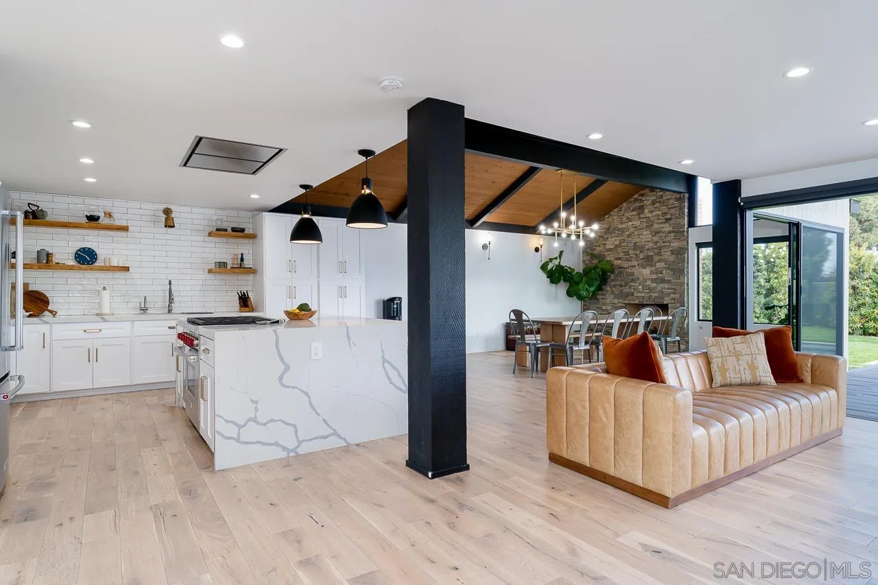 https://cdn.realtyfeed.com/cdn/127/210018093/3a2bc17977726be0abbed662b5dac20f.webp